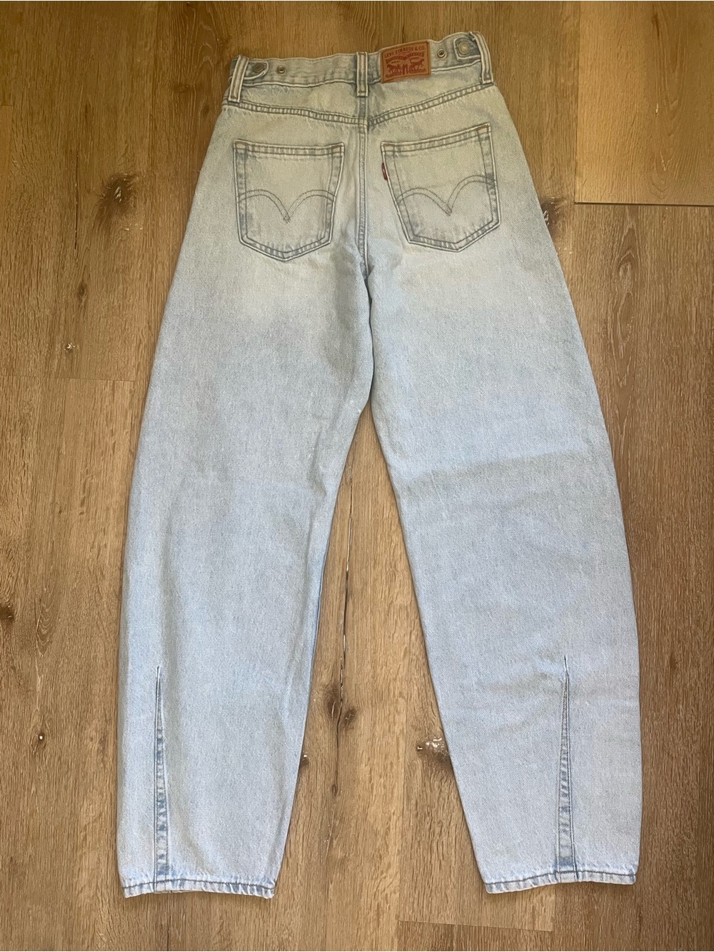 Jeans Subcategory Classification - Picture 4 of 4